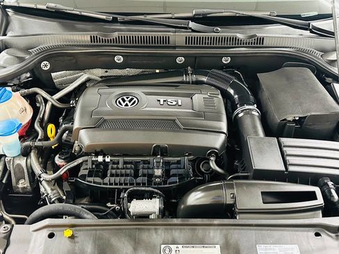 Used 2017 Volkswagen Jetta SEL Premium image 30