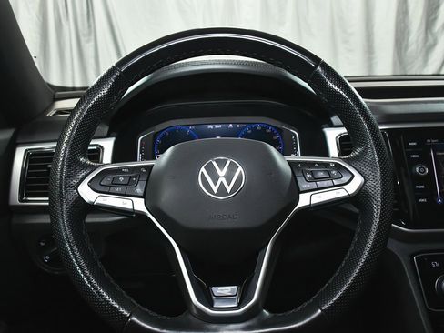 Used 2021 Volkswagen Atlas Cross Sport SEL R-Line image 31