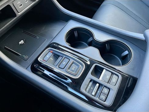 Used 2024 Honda Pilot EX-L image 17