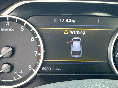 Used 2016 Nissan Murano SL w/ SL Technology Package FWD image 19