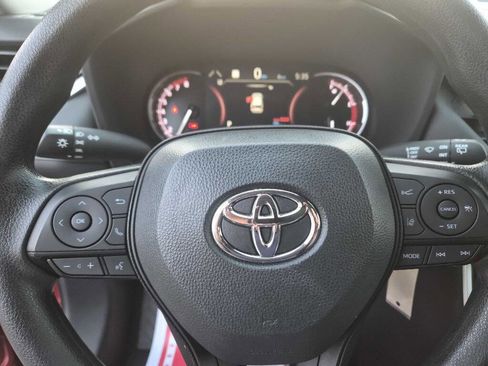Used 2024 Toyota RAV4 LE image 8