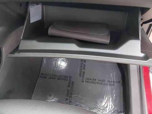 Used 2023 Buick Envision Essence FWD image 12