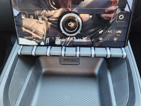 New 2026 GMC Terrain Elevation w/ Elevation Premium Package image 28