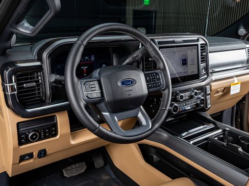 Used 2026 Ford F450 Lariat image 17