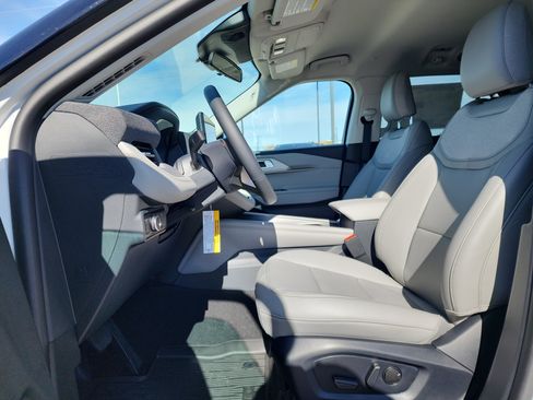 New 2026 Ford Explorer Active w/ Active Comfort Package image 6