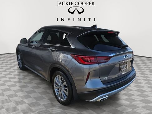 Certified 2025 INFINITI QX50 Luxe image 7