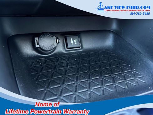 Used 2019 Toyota RAV4 XLE image 29