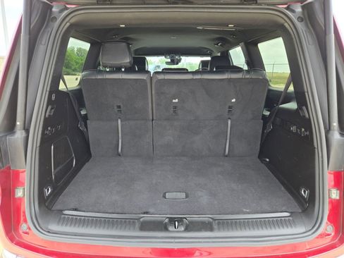 Used 2024 Jeep Wagoneer Series II w/ Flexible Seating Group image 21