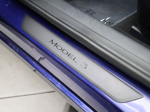 Used 2022 Tesla Model 3 image 33