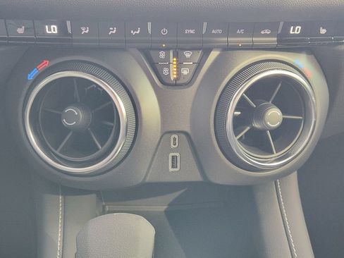 New 2026 Chevrolet Blazer LT w/ Midnight/Sport Edition FWD image 14