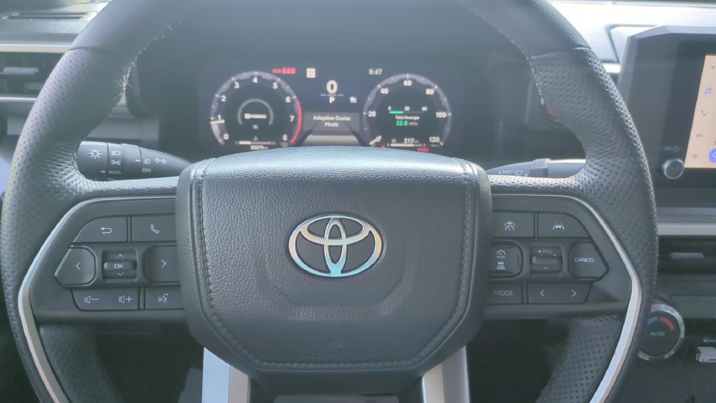 Used 2025 Toyota Tacoma TRD Off-Road AWD/4WD image 20