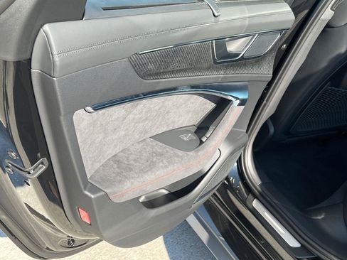 New 2026 Audi RS 6 performance image 15