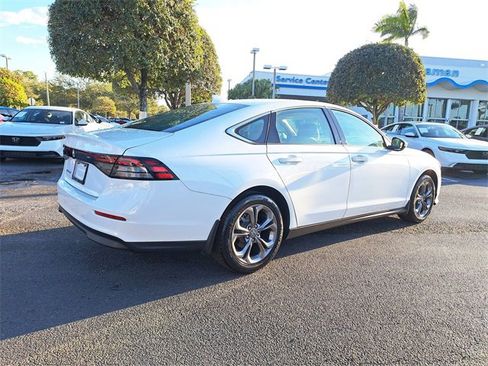 Certified 2023 Honda Accord EX image 6