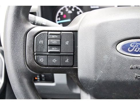 Used 2024 Ford F350 XLT w/ FX4 Off-Road Package AWD/4WD image 18