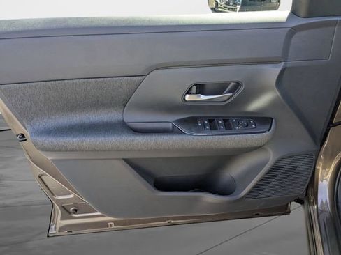 New 2026 Nissan Kicks SV w/ Cold Weather Package FWD image 11