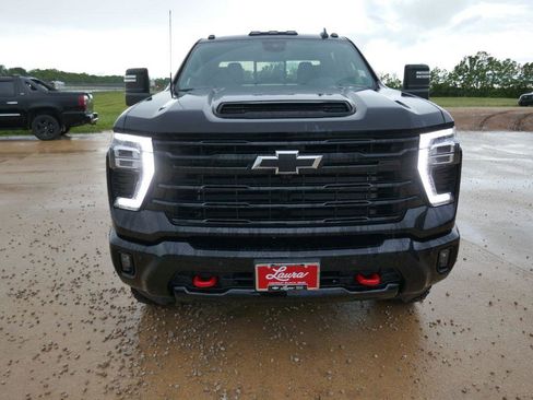 New 2026 Chevrolet Silverado 2500 LTZ w/ LTZ Plus Package AWD/4WD image 9