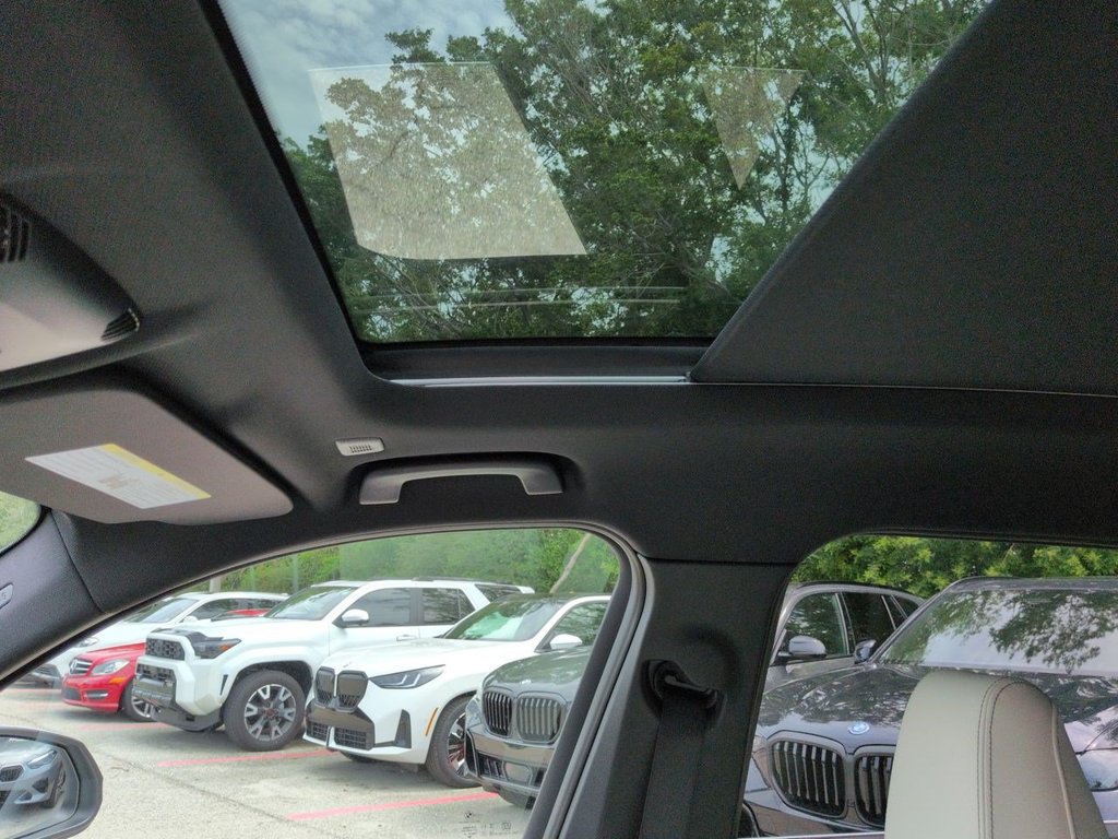 New 2027 BMW X1 xDrive28i AWD/4WD image 20