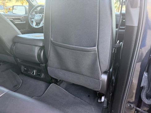 Used 2024 GMC Sierra 1500 SLT image 37