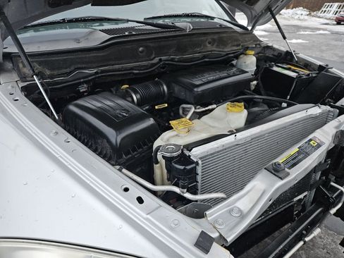 Used 2006 Dodge Ram 1500 Truck SLT image 18