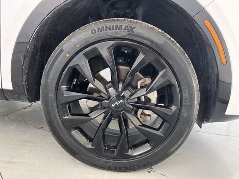 Used 2023 Kia Sorento SX AWD/4WD image 18