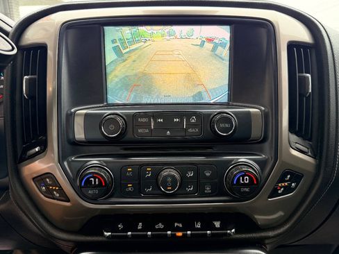 Used 2018 Chevrolet Silverado 2500 High Country w/ Duramax Plus Package AWD/4WD image 28