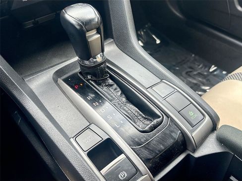 Used 2020 Honda Civic EX image 16