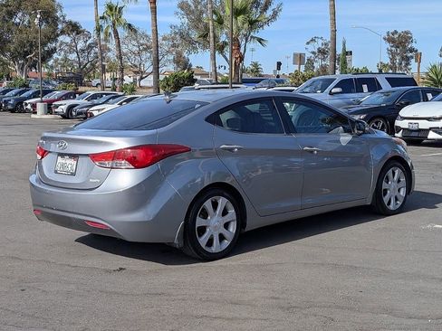 Used 2012 Hyundai Elantra Limited image 10
