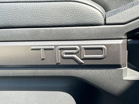 Certified 2026 Toyota Tacoma TRD Off-Road AWD/4WD image 25