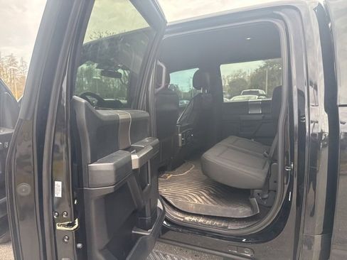 Used 2016 Ford F150 XLT w/ Equipment Group 302A Luxury image 13