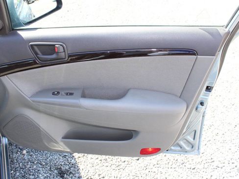 Used 2010 Hyundai Sonata GLS FWD image 19