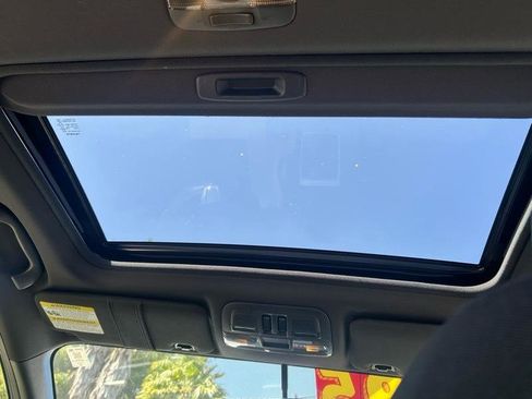 Used 2017 Subaru WRX Premium image 16