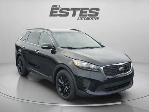 Used 2019 Kia Sorento S AWD/4WD image 5