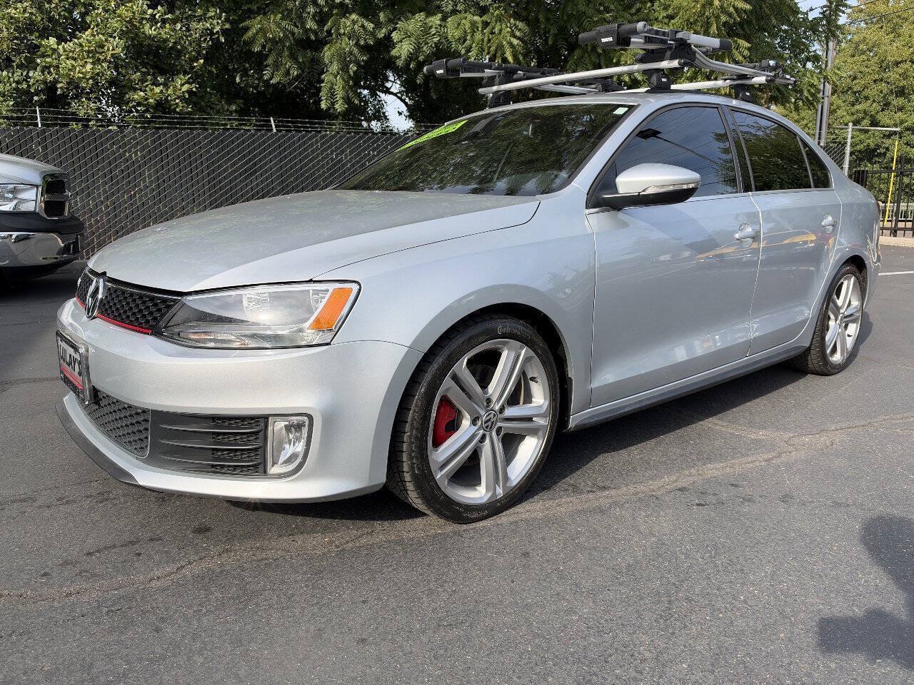 Used 2015 Volkswagen Jetta GLI SE FWD image 1
