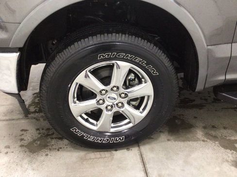 Used 2019 Ford F150 Lariat image 8