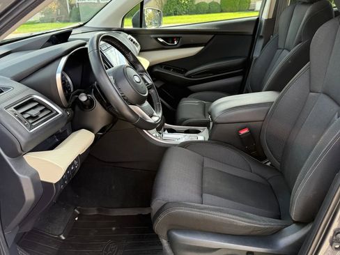 Used 2020 Subaru Ascent Premium w/ Convenience Package image 13
