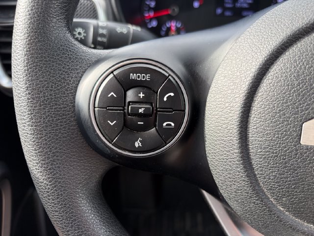 Certified 2022 Kia Soul LX FWD image 26