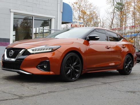 Used 2019 Nissan Maxima SR w/ Premium Package image 5