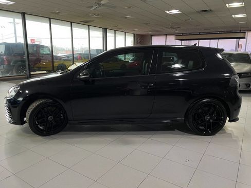 Used 2013 Volkswagen Golf R 2-Door image 4