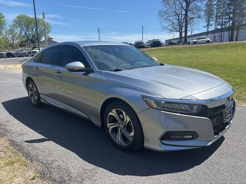 Used 2018 Honda Accord EX-L image 3
