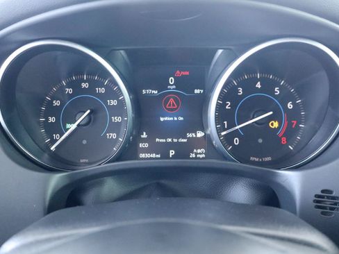 Used 2017 Jaguar XE Premium AWD/4WD image 23