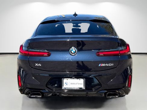 Used 2024 BMW X4 M40i w/ Premium Package image 4