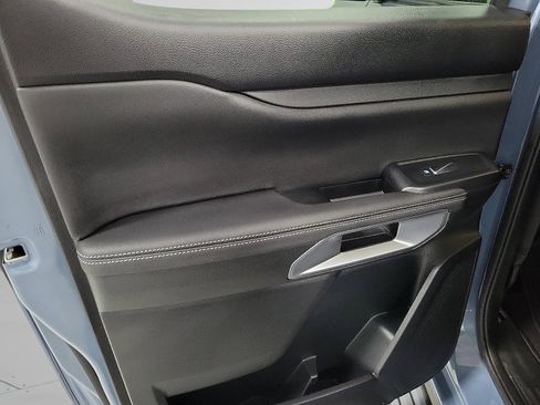 Used 2024 Ford Ranger Lariat w/ FX4 Off-Road Package image 11