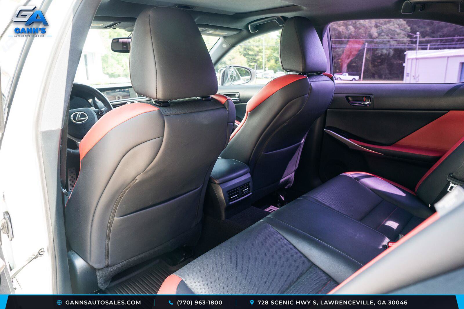 Used 2015 Lexus IS 200t AWD w/ Navigation System Package image 27