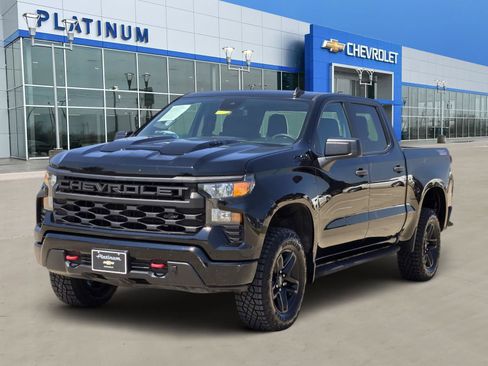 Certified 2024 Chevrolet Silverado 1500 Custom Trail Boss w/ LPO, Dark Essentials Package AWD/4WD image 2