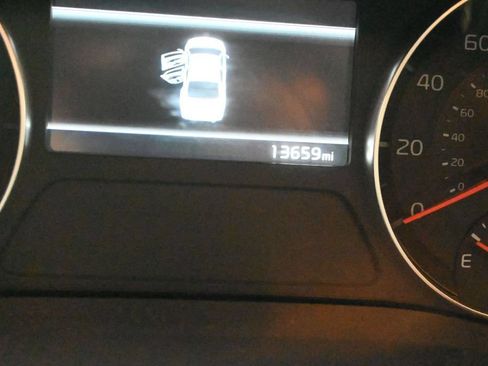 Used 2023 Kia Forte LXS w/ LXS Technology Package FWD image 15