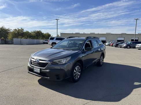 Used 2020 Subaru Outback image 5