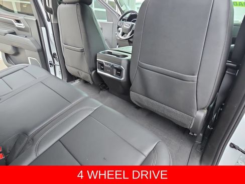 Used 2023 GMC Sierra 1500 SLT w/ SLT Premium Plus Package AWD/4WD image 12
