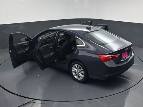 Used 2025 Chevrolet Malibu LT FWD image 20
