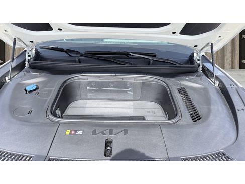 Used 2024 Kia EV9 Land AWD/4WD image 22