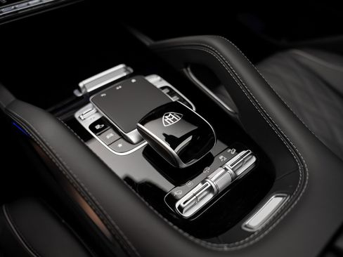 Used 2024 Mercedes-Benz Maybach GLS 600 Maybach GLS 600 image 55